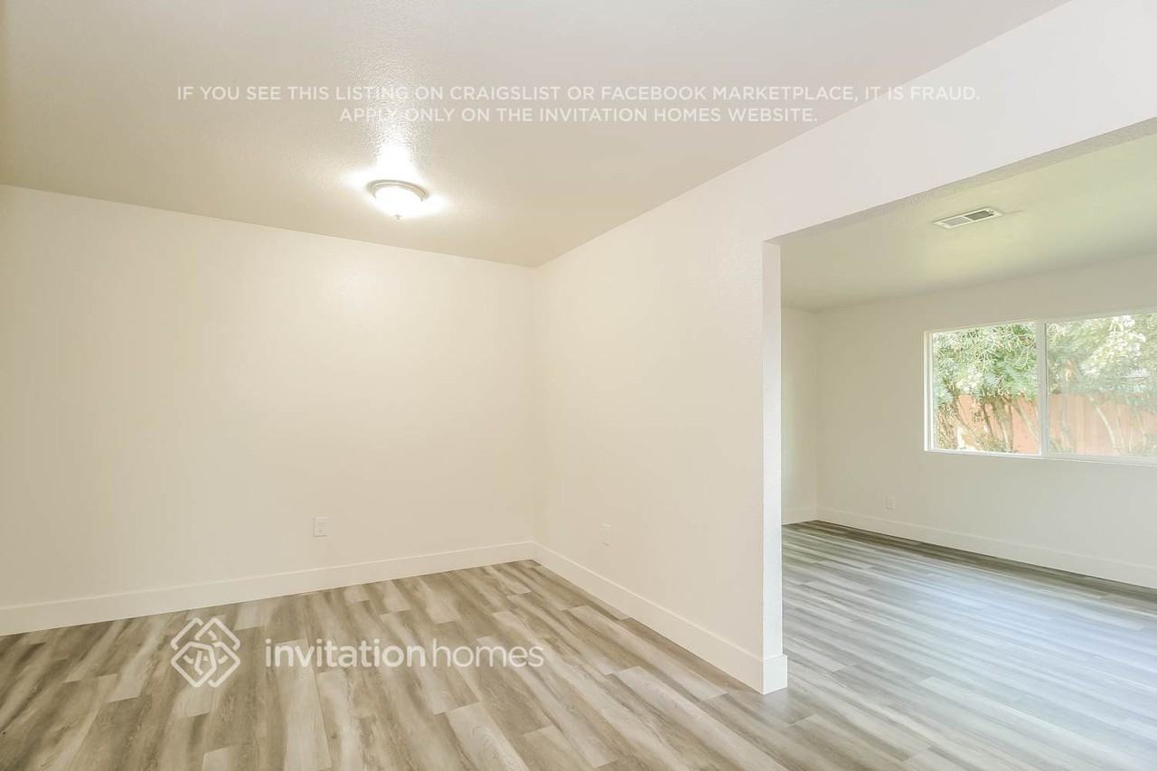 3014 La Rue Way - Photo 5 of 21