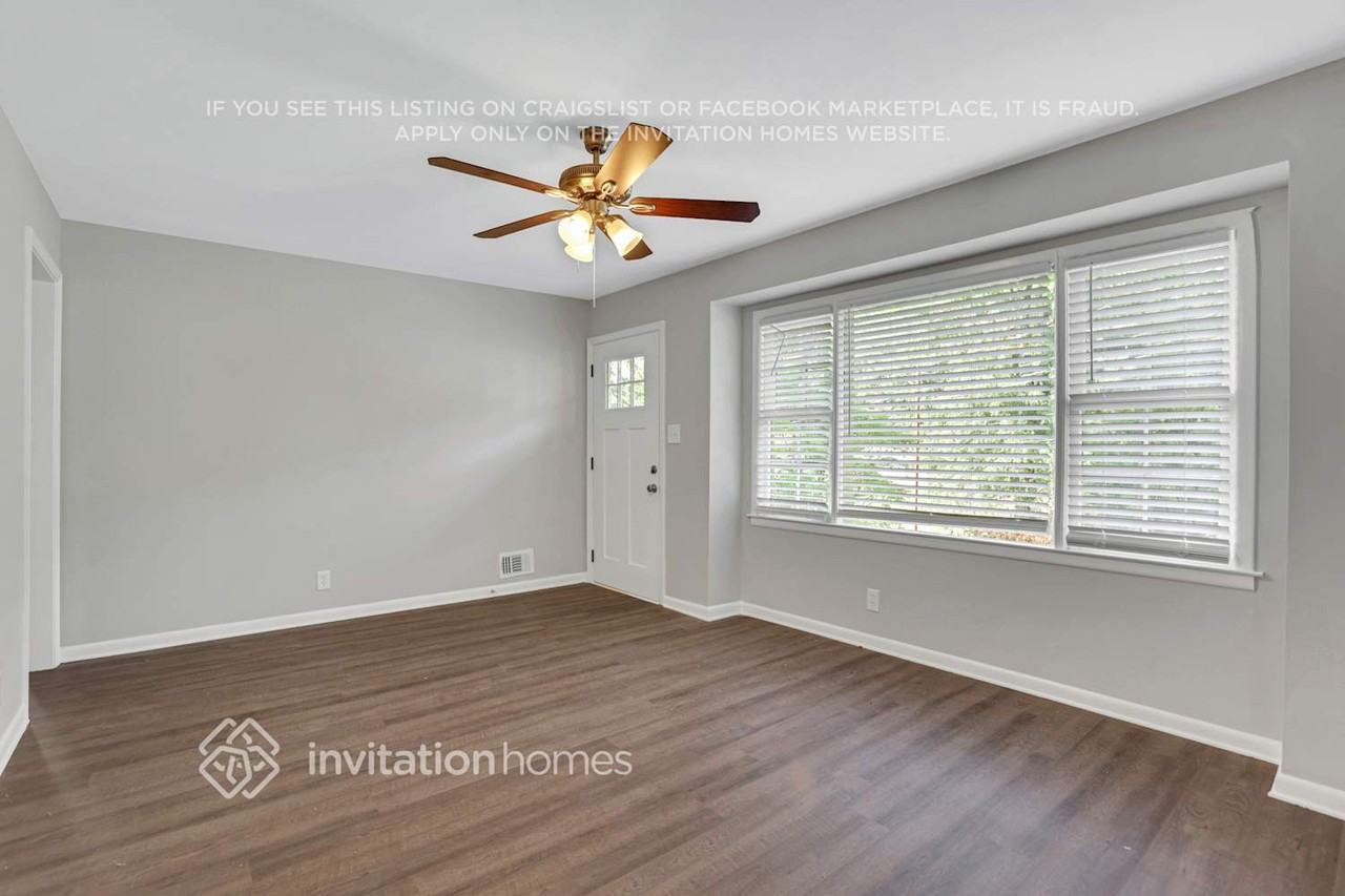 919 Magna Carta Drive Northwest - Photo 5 of 27