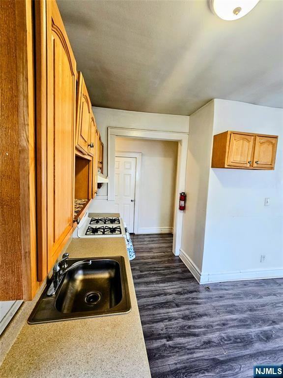 32 Halstead Street ## 34 - Photo 5 of 13