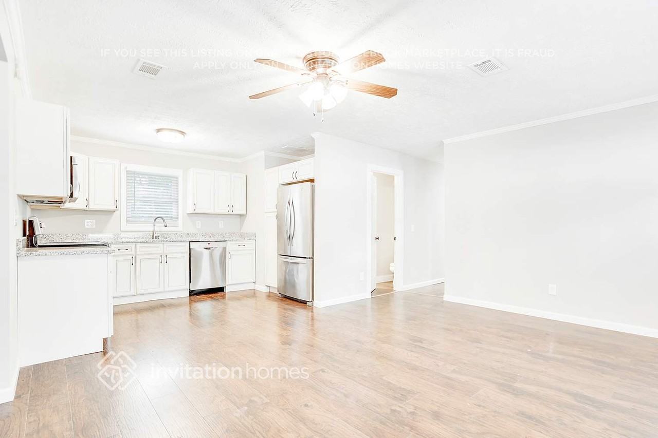 3772 Villa Ct - Photo 7 of 20