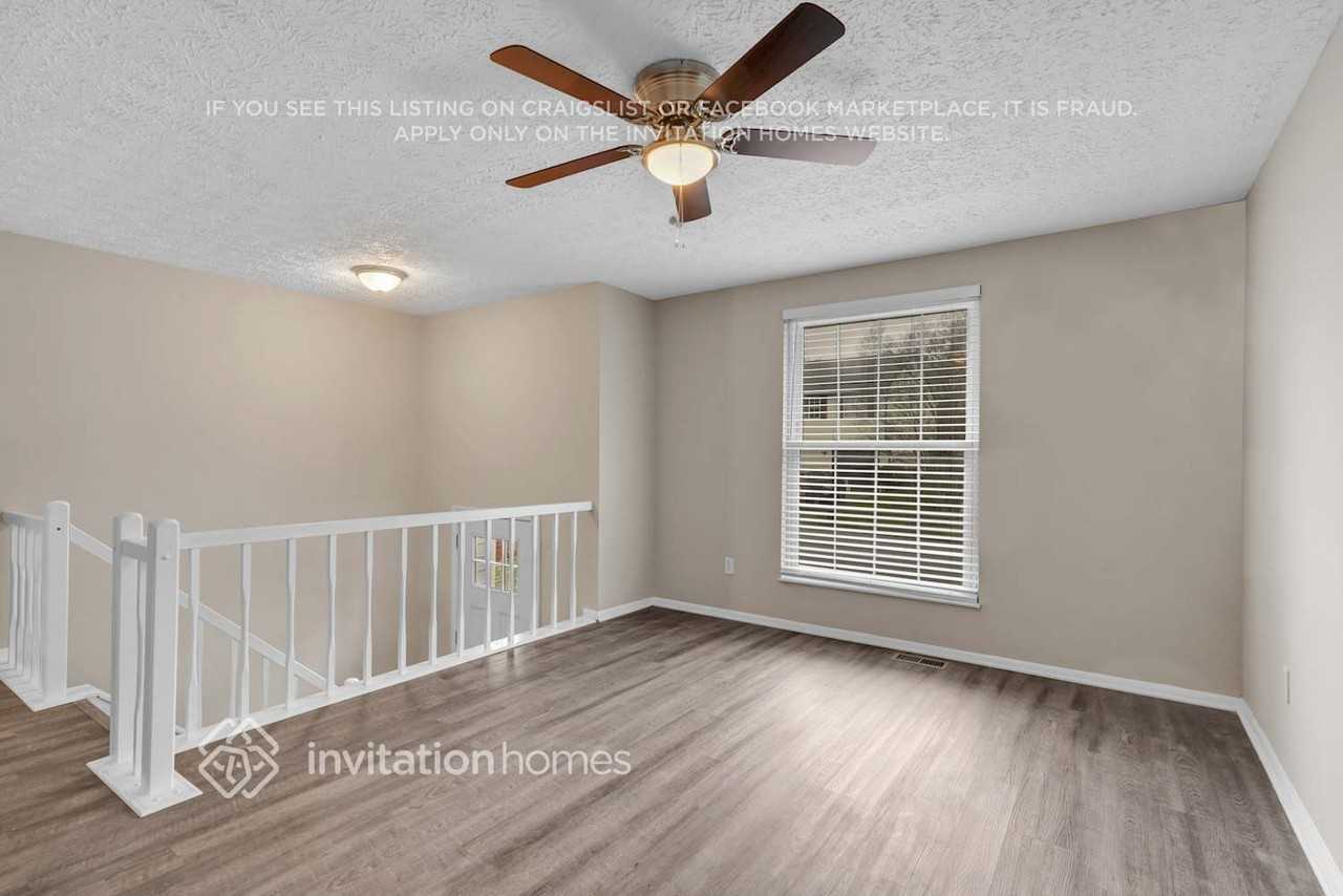 5225 Sweet Air Lane - Photo 4 of 25