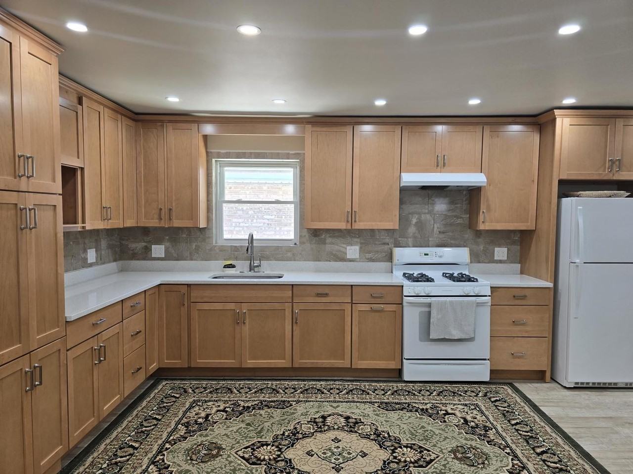 5151 N Meade Ave - Photo 7 of 16