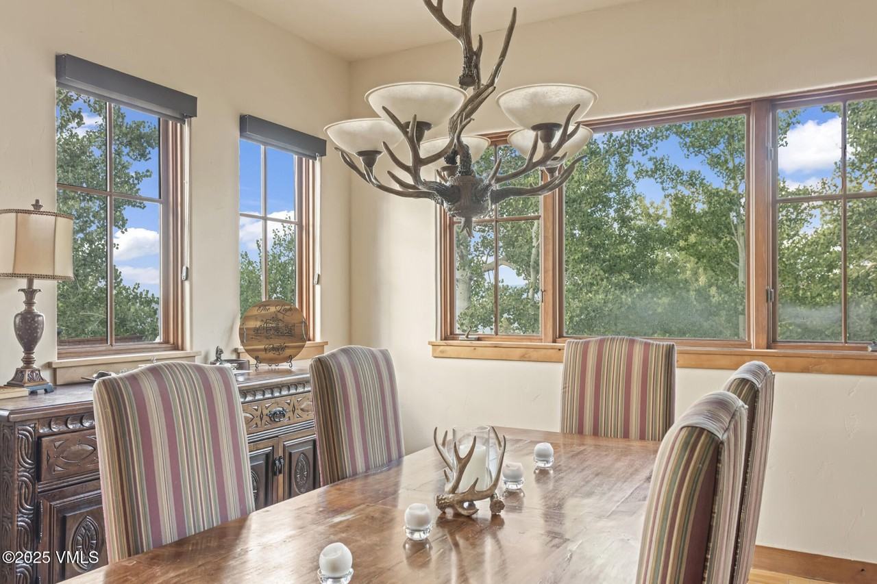 21 Pommel Pl - Photo 4 of 44