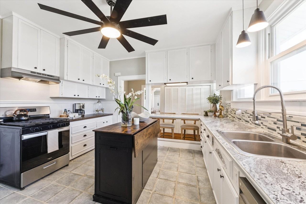 2628 Mike Gaido Boulevard - 39th Street - Photo 5 of 31