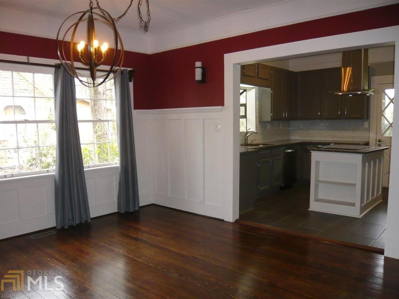 208 Peachtree St - Photo 4 of 18