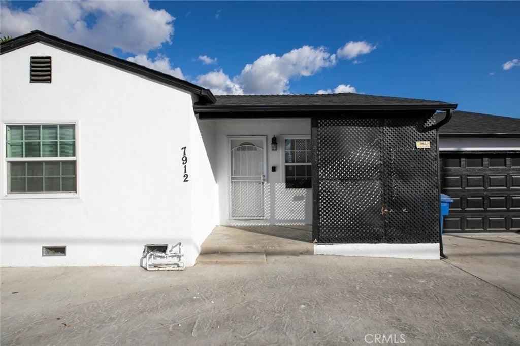 7912 Vineland Ave - Photo 3 of 30