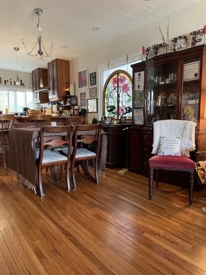 Gerrard St E & Kingswood Rd - Photo 6 of 14