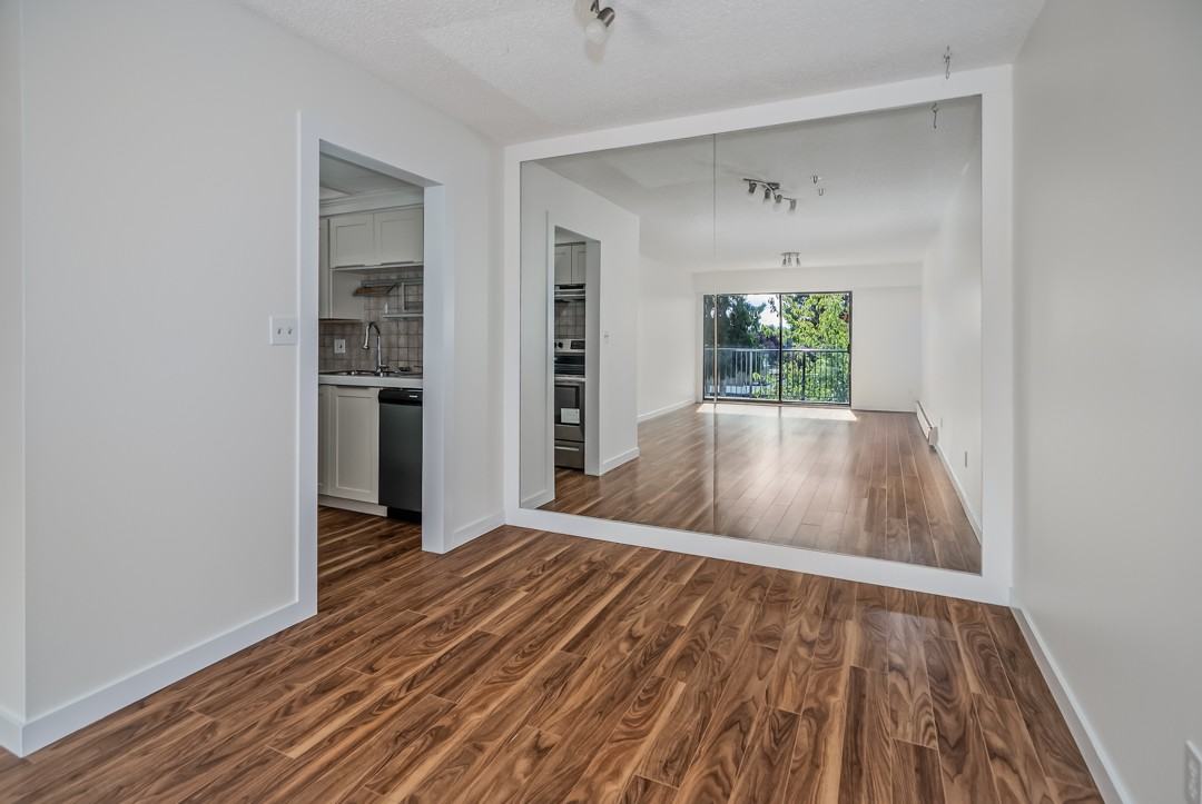 8760 Number 1 Road - Photo 6 of 21