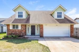 featured image of 2108 Ne 9th St