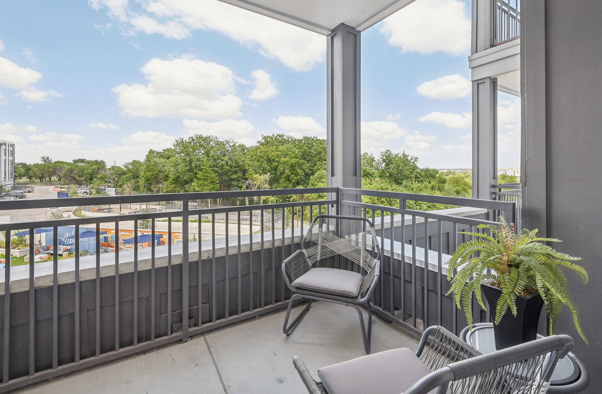 6111 Farm to Market 969 - Photo 7 of 19