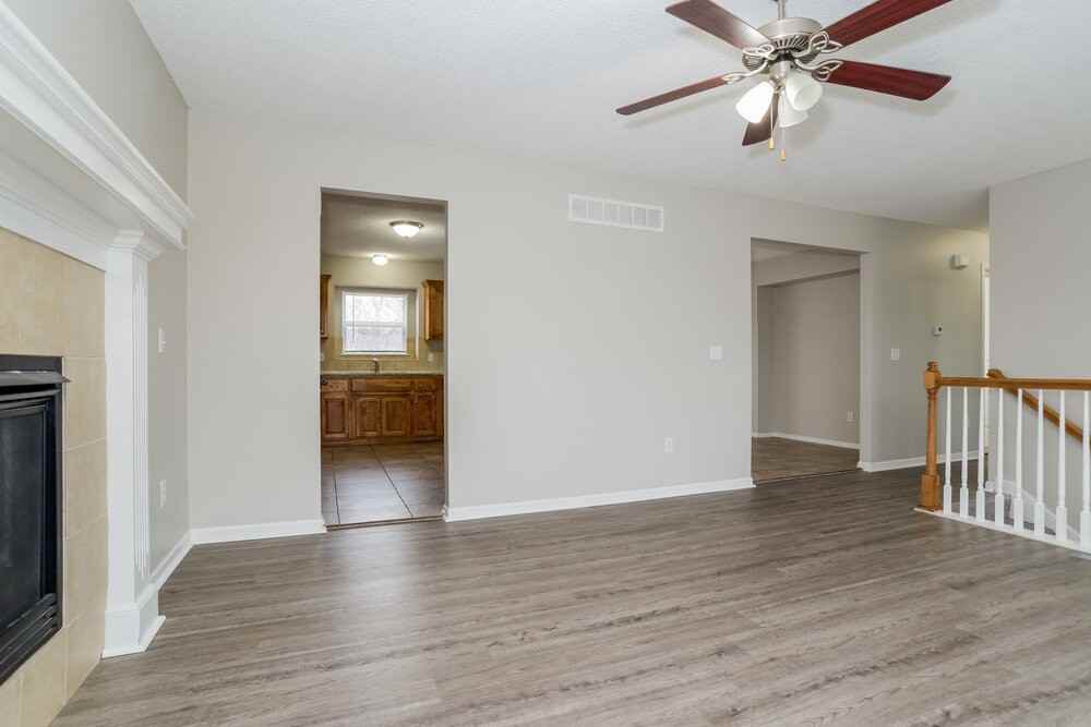 712 Hibiscus Cir - Photo 7 of 25