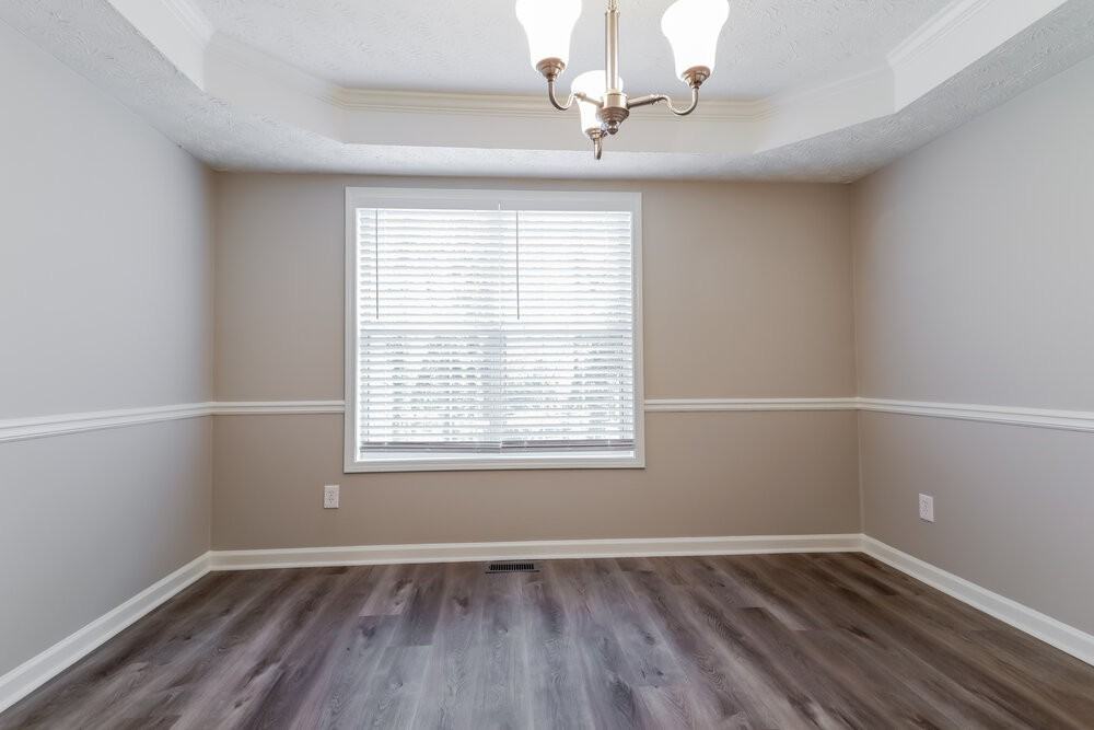 25 Karen Camile Dr - Photo 6 of 17