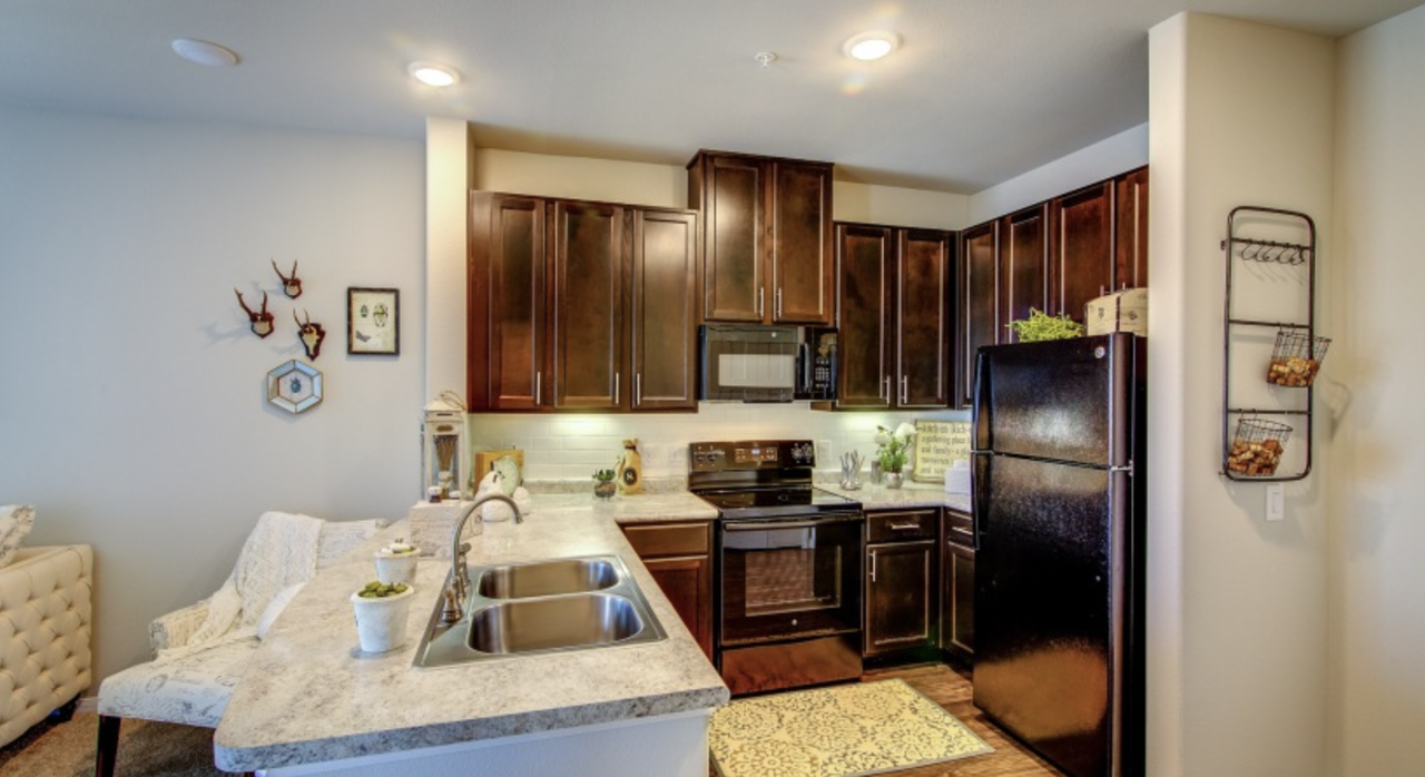 12427 Tech Ridge Boulevard - Photo 3 of 11