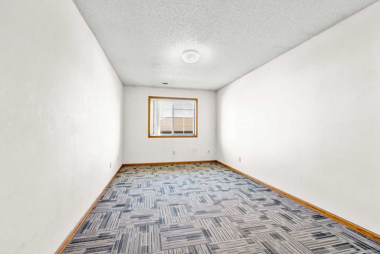 2609 Olive - Photo 7 of 11