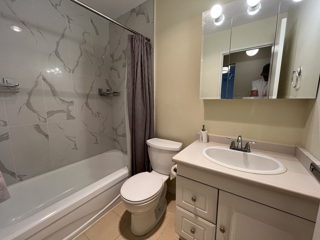 11816 88 Avenue #303 - Photo 5 of 9