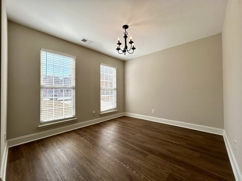 10120 Baxter Caldwell Dr - Photo 3 of 28