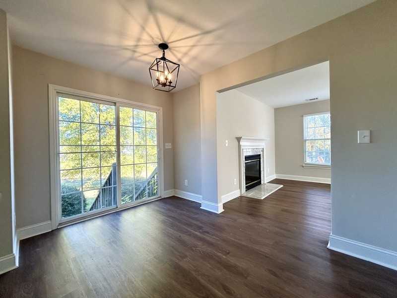 10120 Baxter Caldwell Dr - Photo 7 of 28