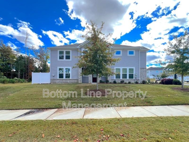 12003 Gambrell Dr - Photo 3 of 28