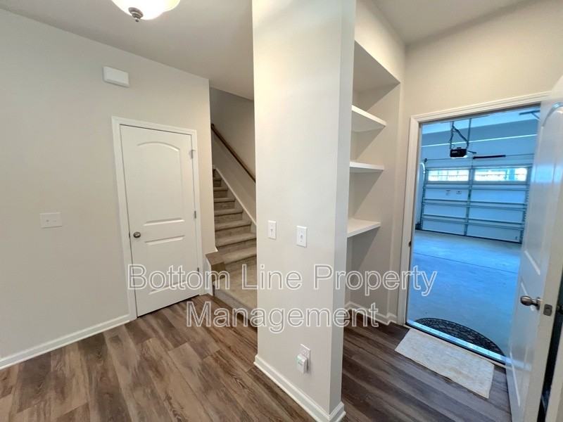 12003 Gambrell Dr - Photo 5 of 28