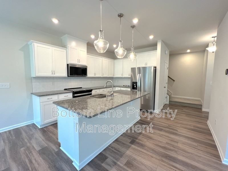 12003 Gambrell Dr - Photo 7 of 28