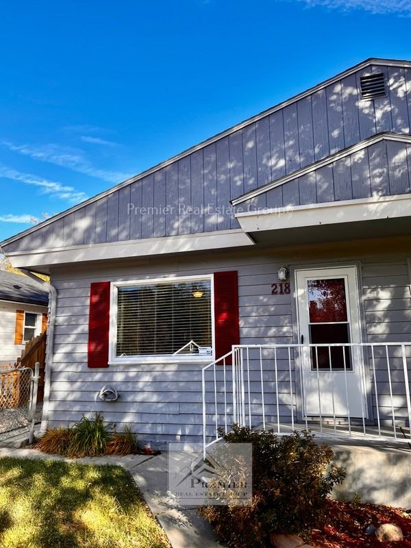 218 West Ramona Avenue - Photo 5 of 15