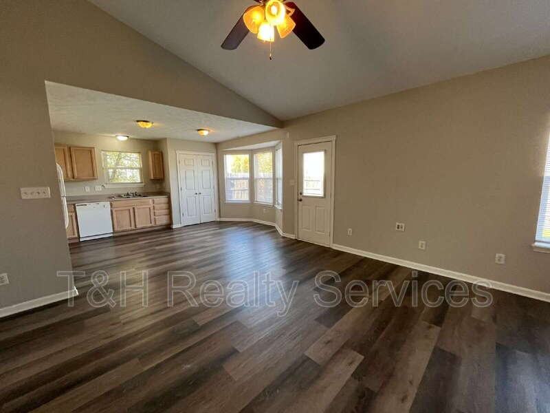 9204 Symphony Way - Photo 5 of 23