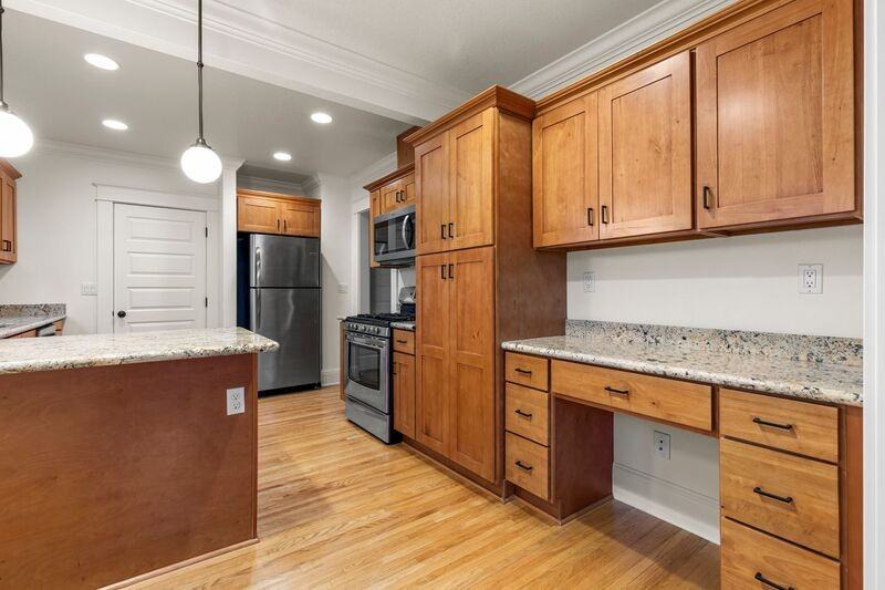 3803 Se 65th Ave #A - Photo 4 of 29