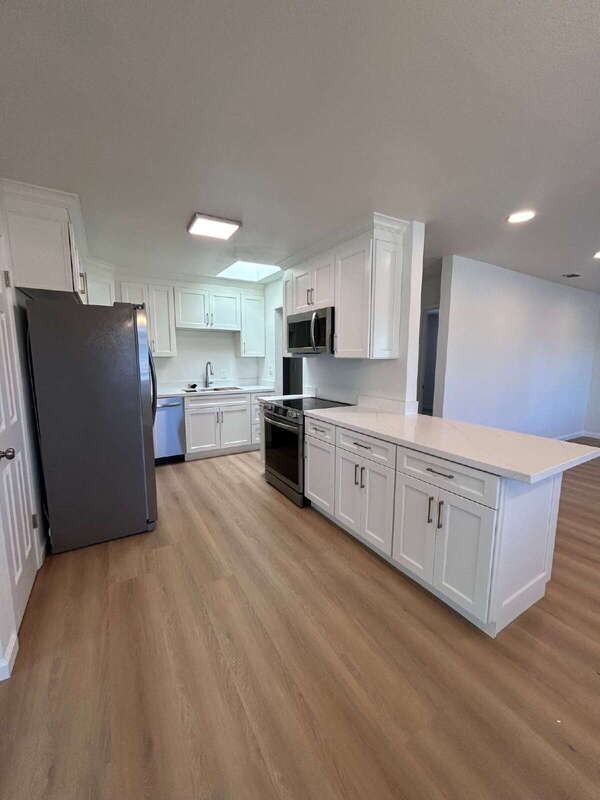 1525 James St - Photo 4 of 21