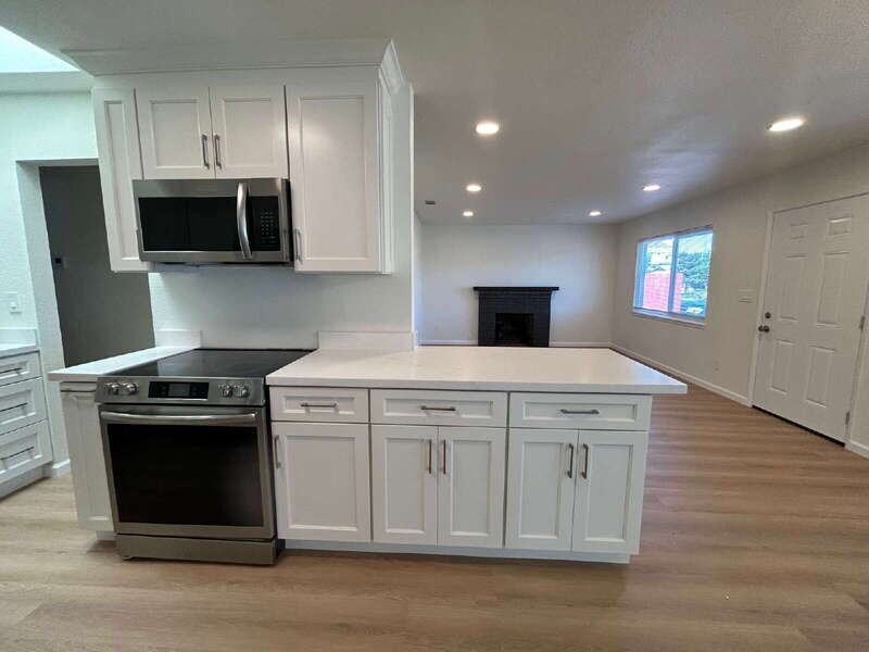 1525 James St - Photo 5 of 21