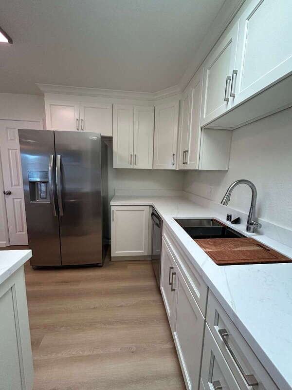 1525 James St - Photo 6 of 21