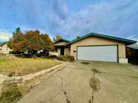 280 Markham Ave - Photo 1 of 1