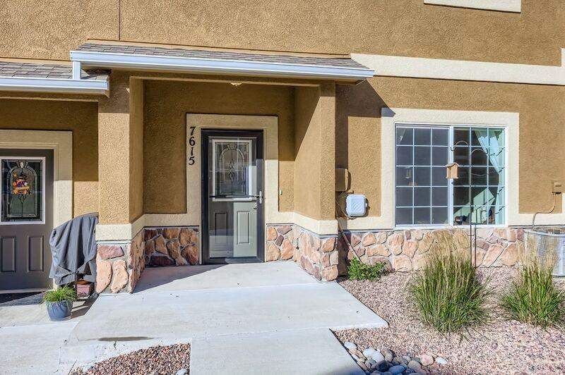 7615 Red Fir Pt - Photo 2 of 10