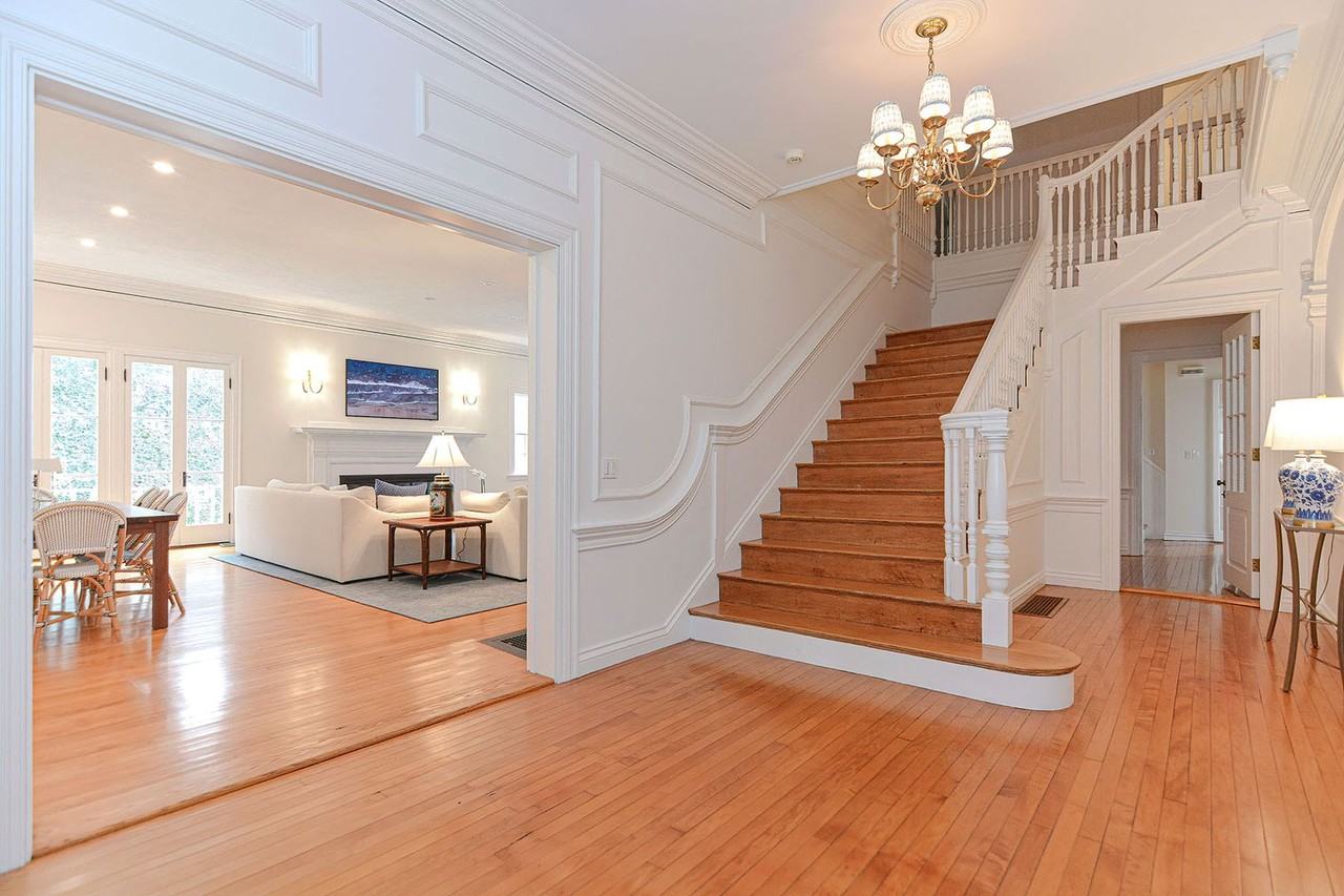 135 Bridge Street - Photo 6 of 42