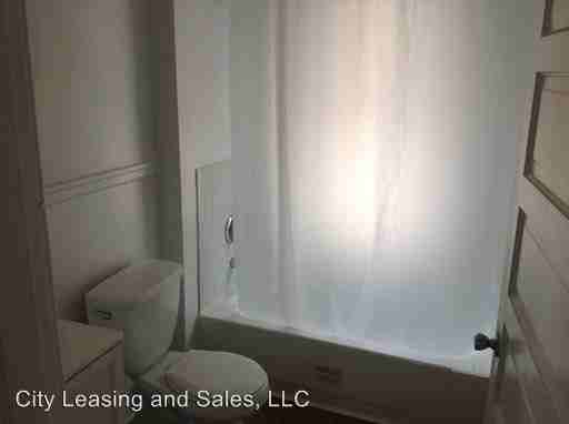 612 Hazelhurst Ave - Photo 3 of 13