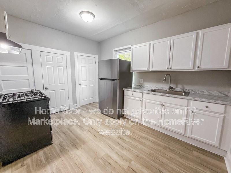 715 N Dequincy St - Photo 5 of 18