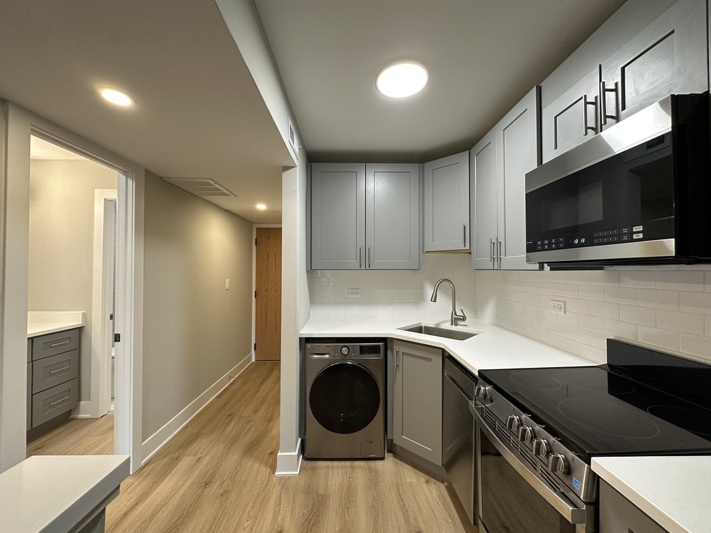 1220 N La Salle Dr #3B - Photo 4 of 21