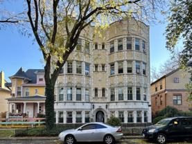 1527 W Pratt Blvd #3W - Photo 1 of 1