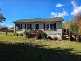 featured image of 10989 Muddy Run Ln