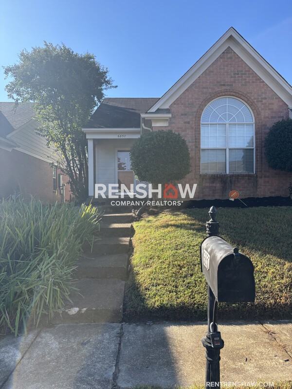 6857 Century Oaks Dr - Photo 2 of 17