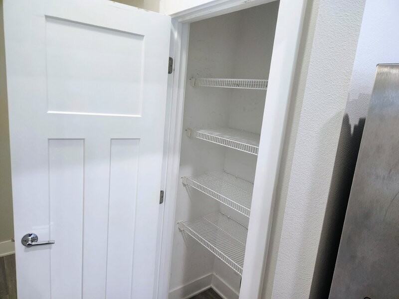 2728 Yordi Drive - Photo 7 of 32