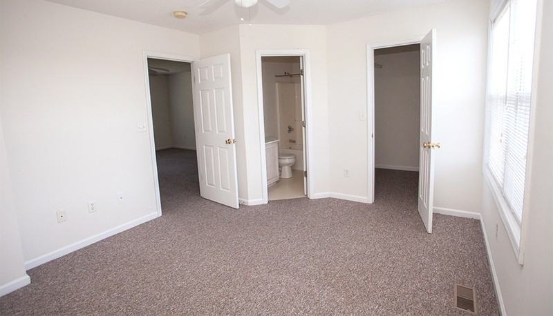 1334 Devon Ln - Photo 6 of 17