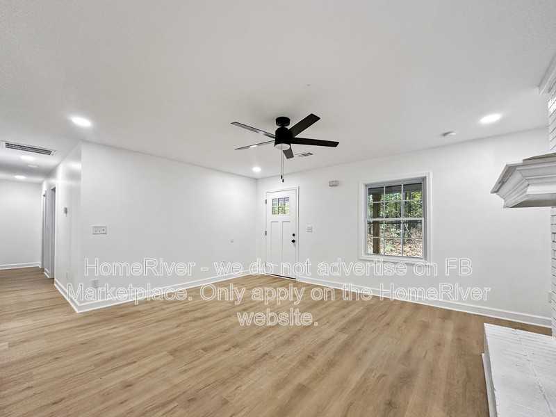 1225 Highwayn - Photo 4 of 23