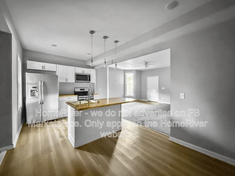 3874 W 37th St - Photo 2 of 21