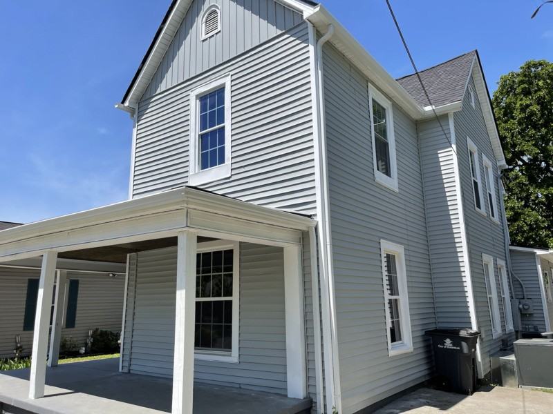 215 E Burwell Ave #1 - Photo 2 of 14