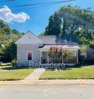 featured image of 211 W 7th Ave