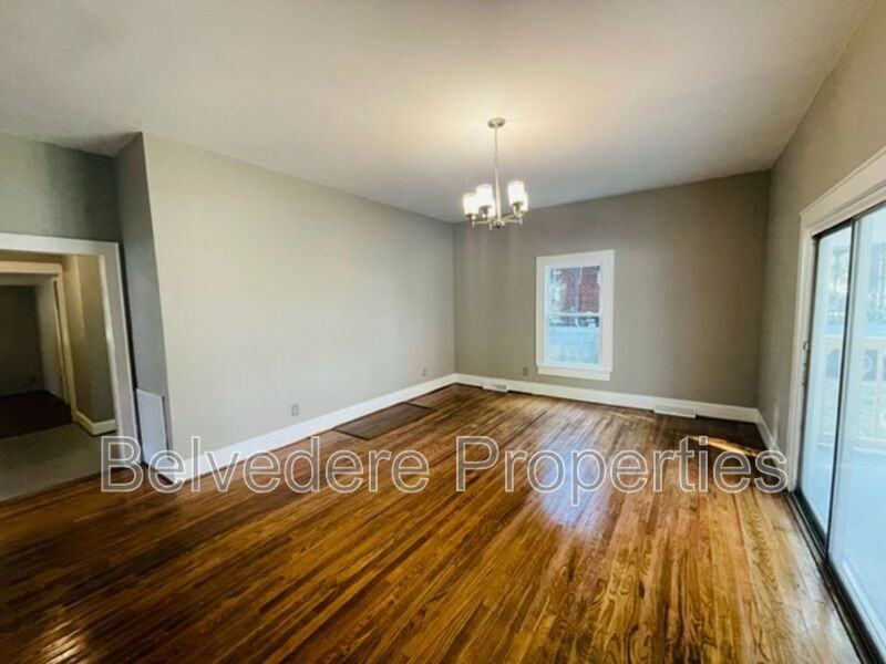 211 W 7th Ave - Photo 3 of 16