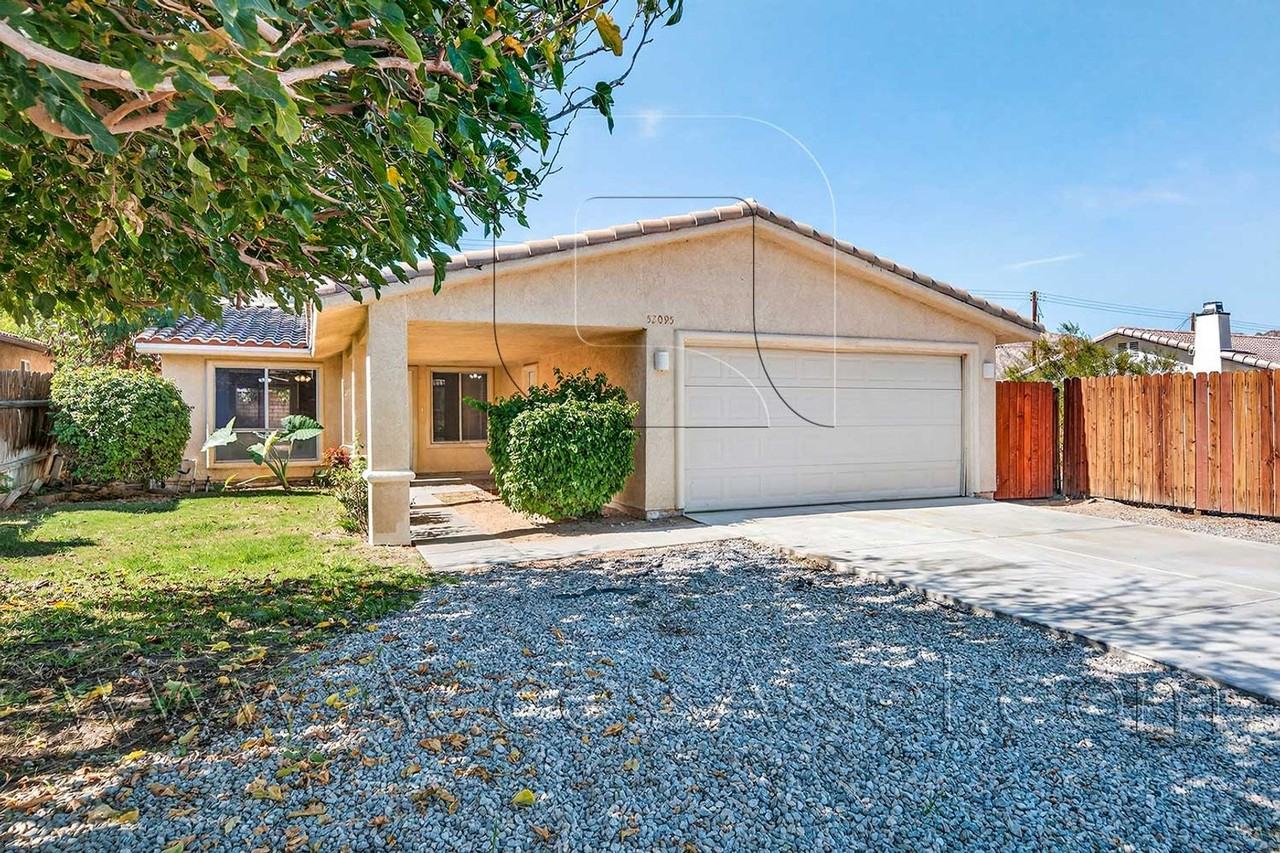 52095 Avenida Mendoza - Photo 4 of 32