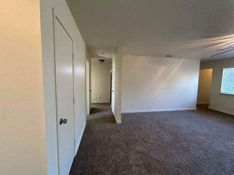 2213 North Cirby Way - Photo 7 of 35