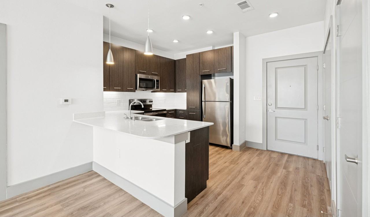 Argon - Photo 6 of 44