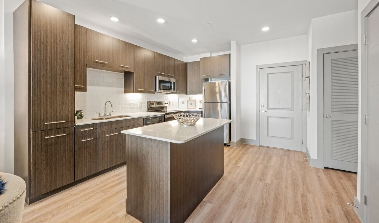 Argon - Photo 4 of 44